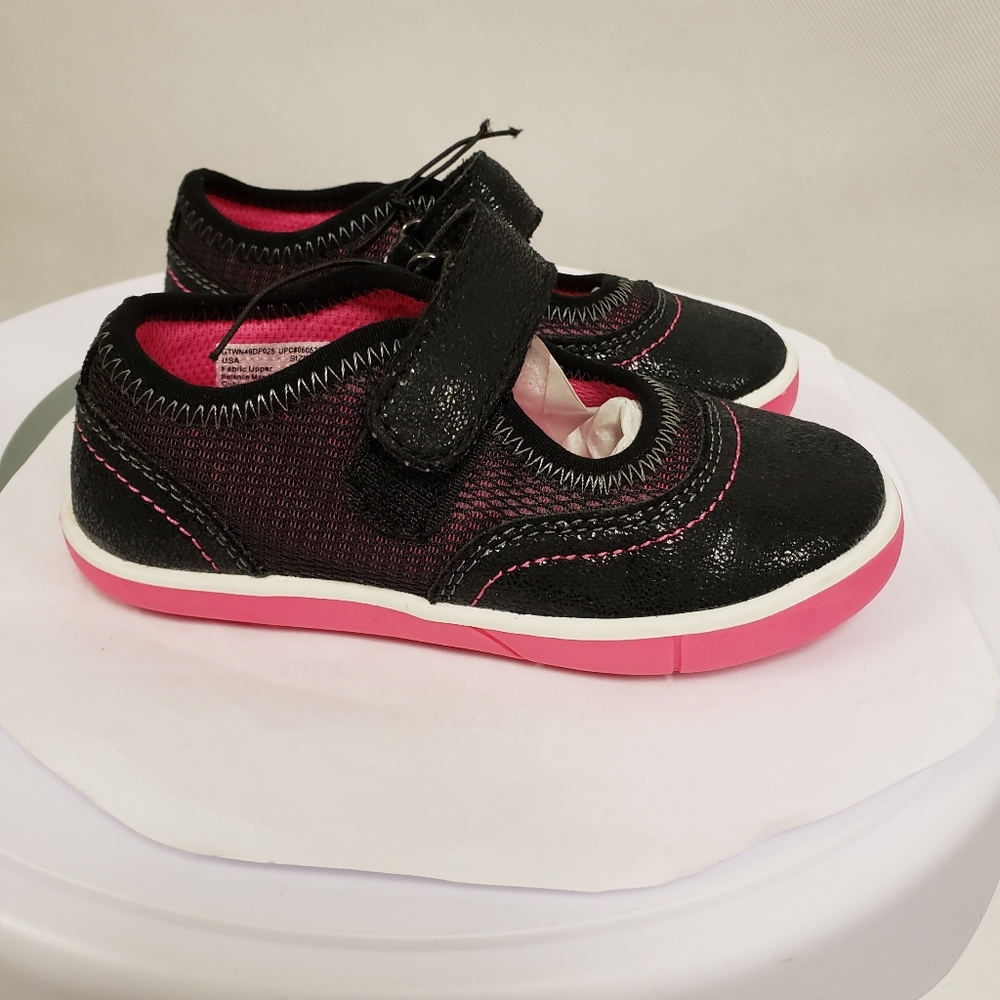 Black shoes